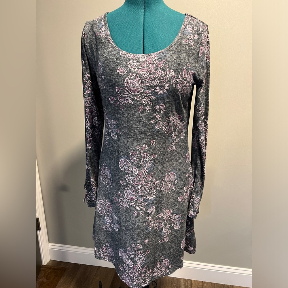 Ladies Mudd dress
